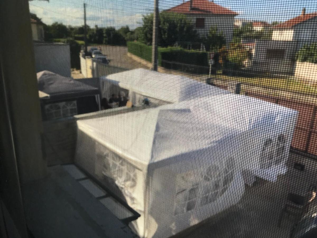 Pavillon Bon Enfant Apartment Saint-Priest  Bagian luar foto