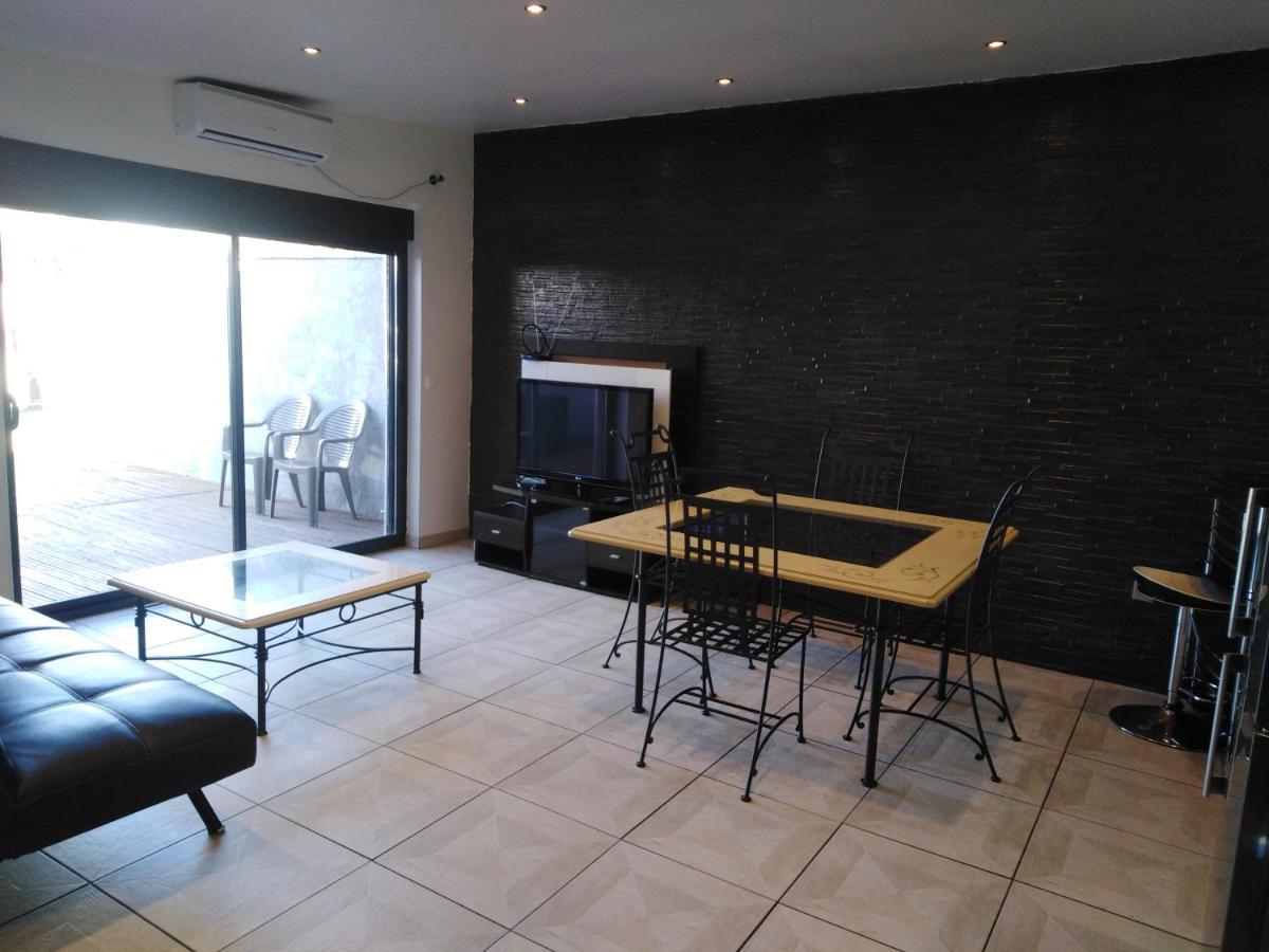 Pavillon Bon Enfant Apartment Saint-Priest  Bagian luar foto