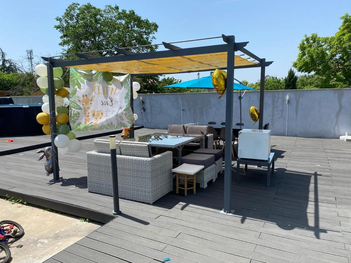Pavillon Bon Enfant Apartment Saint-Priest  Bagian luar foto