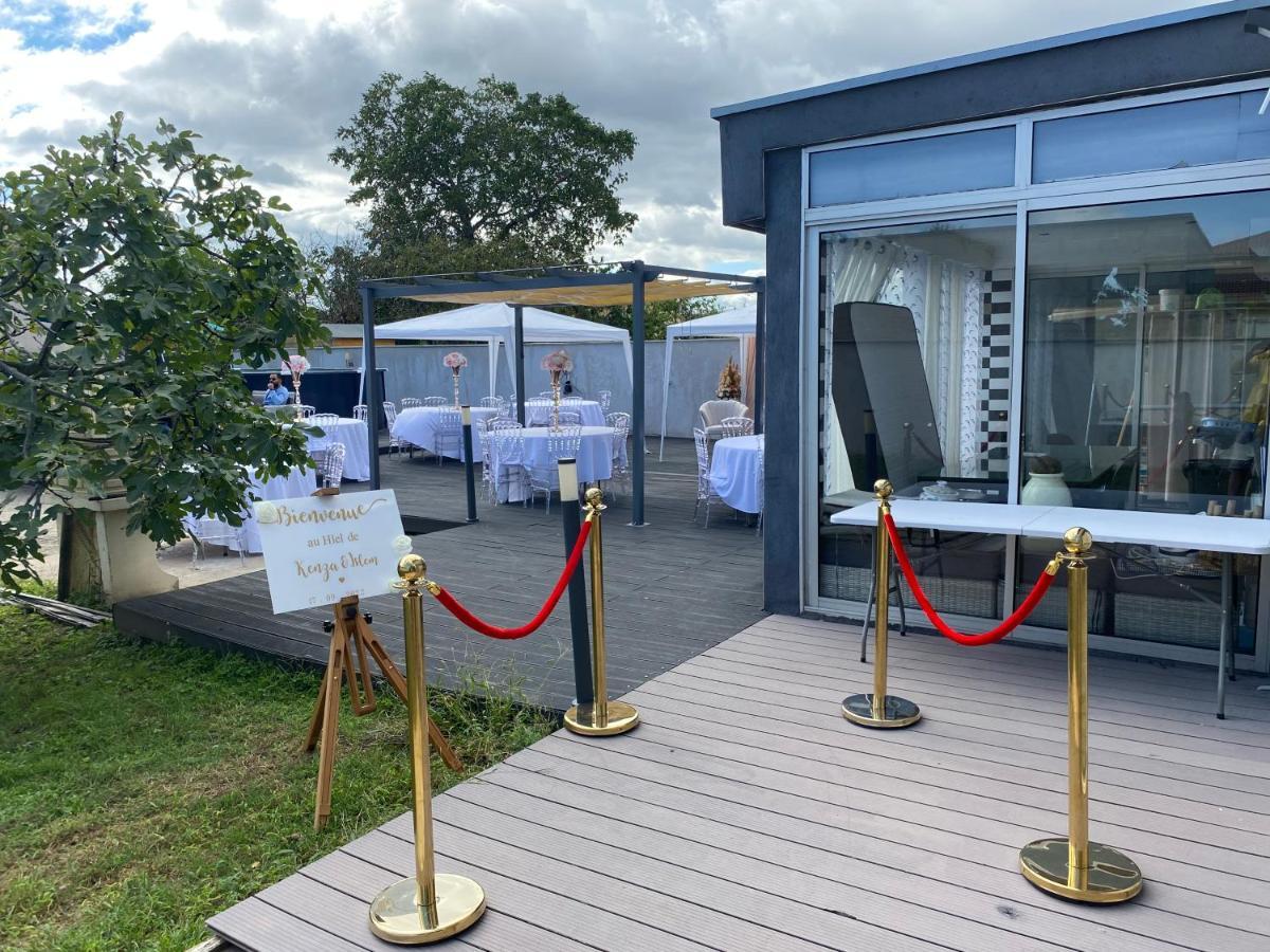 Pavillon Bon Enfant Apartment Saint-Priest  Bagian luar foto