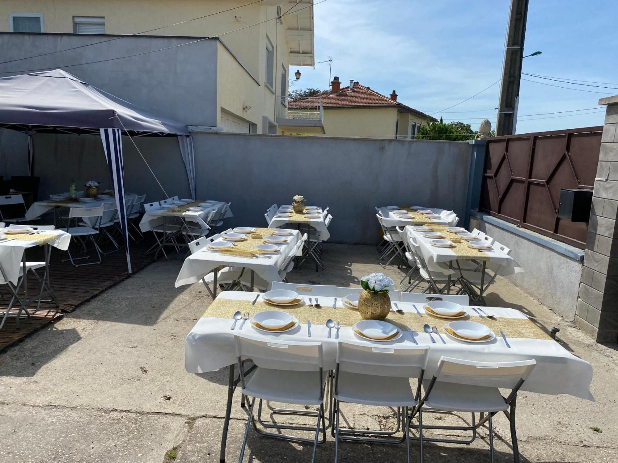 Pavillon Bon Enfant Apartment Saint-Priest  Bagian luar foto